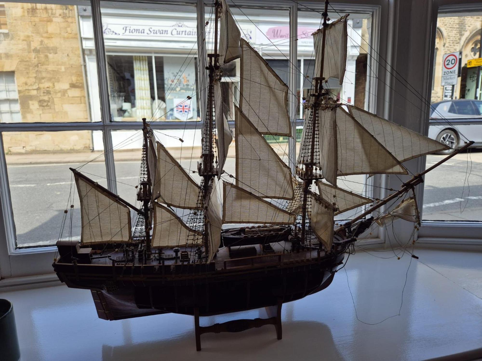 The Ship Inn 昂德尔 外观 照片